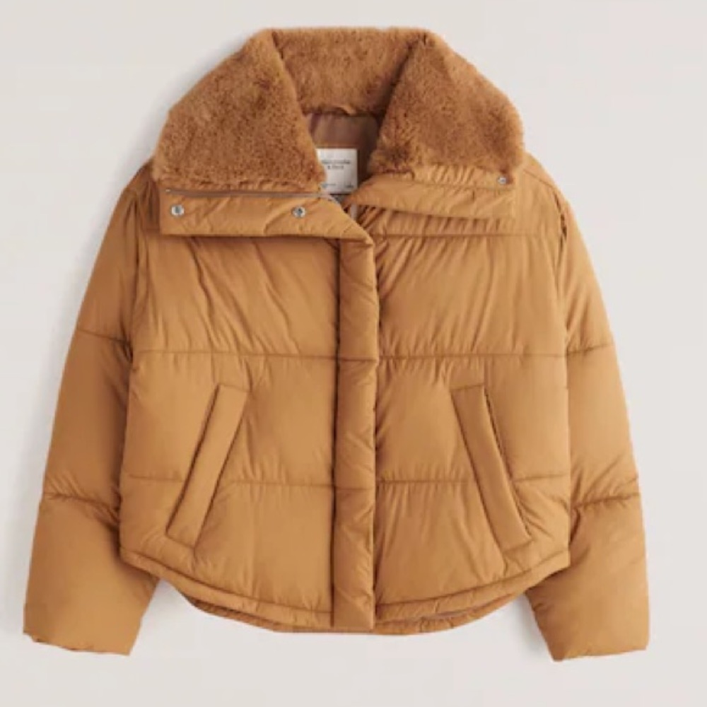 Abercrombie & Fitch Elevated Mini Puffer Jacket size M